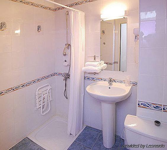Tourhotel Blois Ла-Шоссе-Сен-Виктор Номер фото