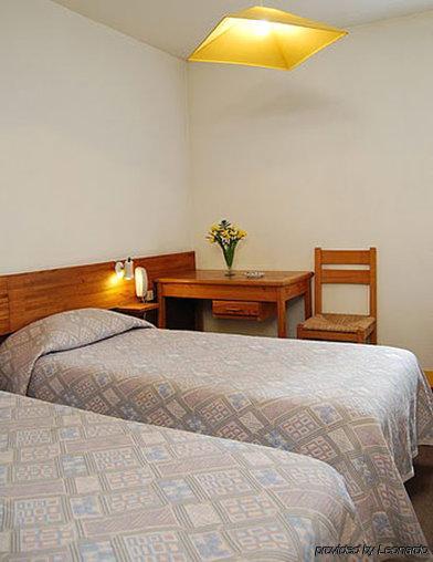Tourhotel Blois Ла-Шоссе-Сен-Виктор Номер фото